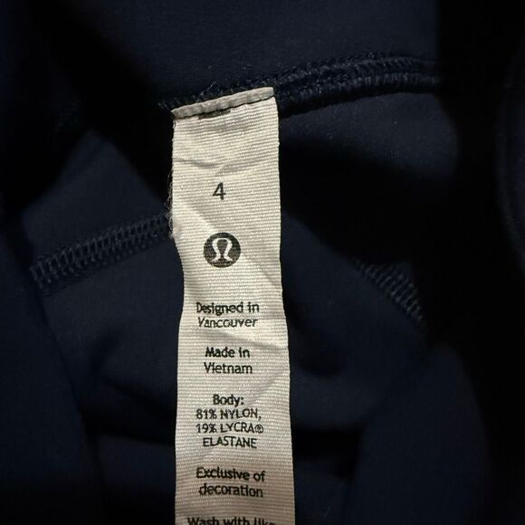 Lululemon navy blue Align High-Rise Straight Leg Crop Pants size 4 - Picture 5 of 5